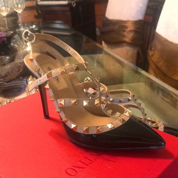 Valentino Shoes - Like New Valentinos 36